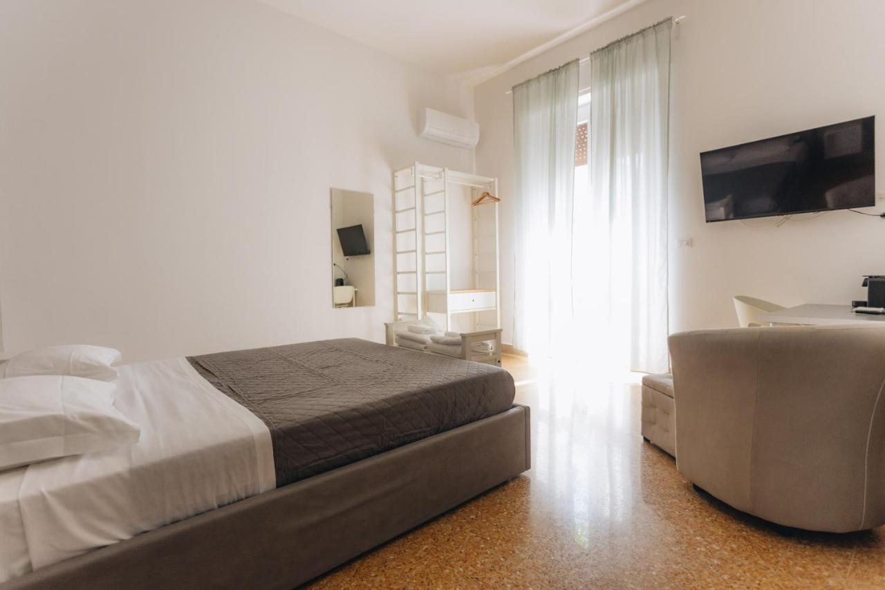 The Nest - B&B - Suites Πεσκάρα Εξωτερικό φωτογραφία